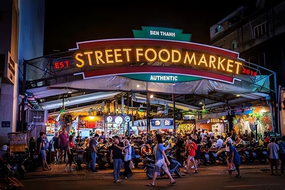 越南紫霞仙子嫁中国小伙子,越南媳妇紫霞回越南