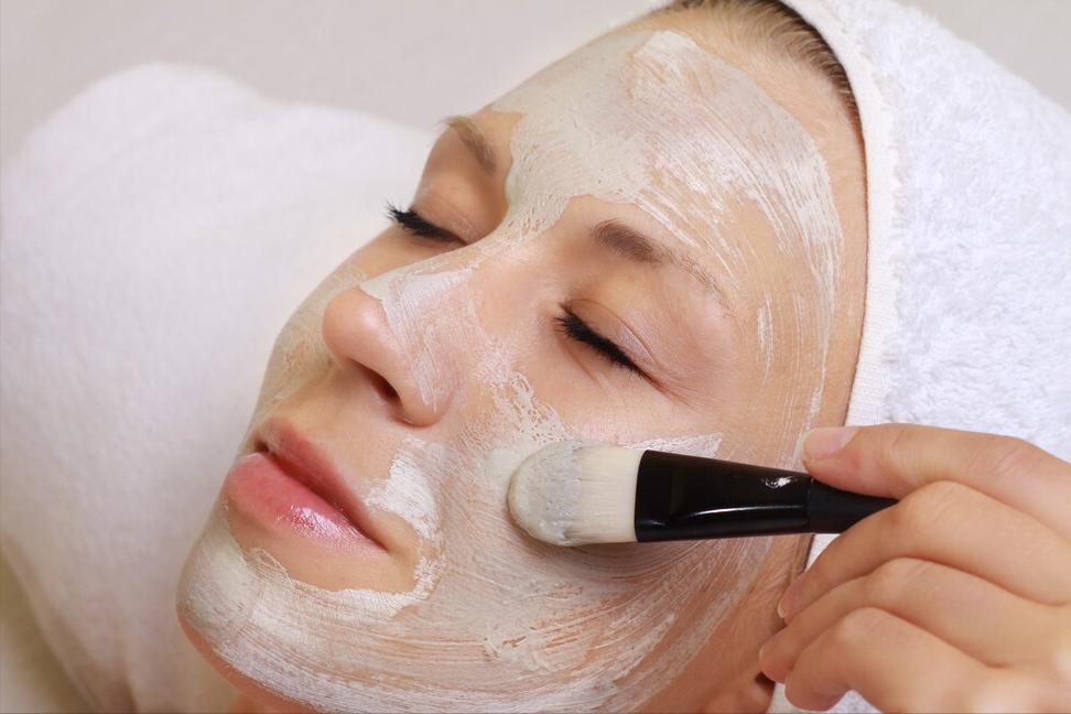 海藻面膜敷多长时间是最佳时间,面膜什么时候敷效果最佳视频