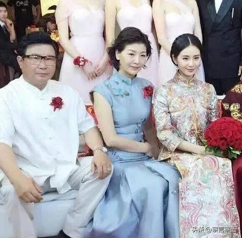 8位鲜少露面的明星妈妈，尤其是最后一位，完全想不到！