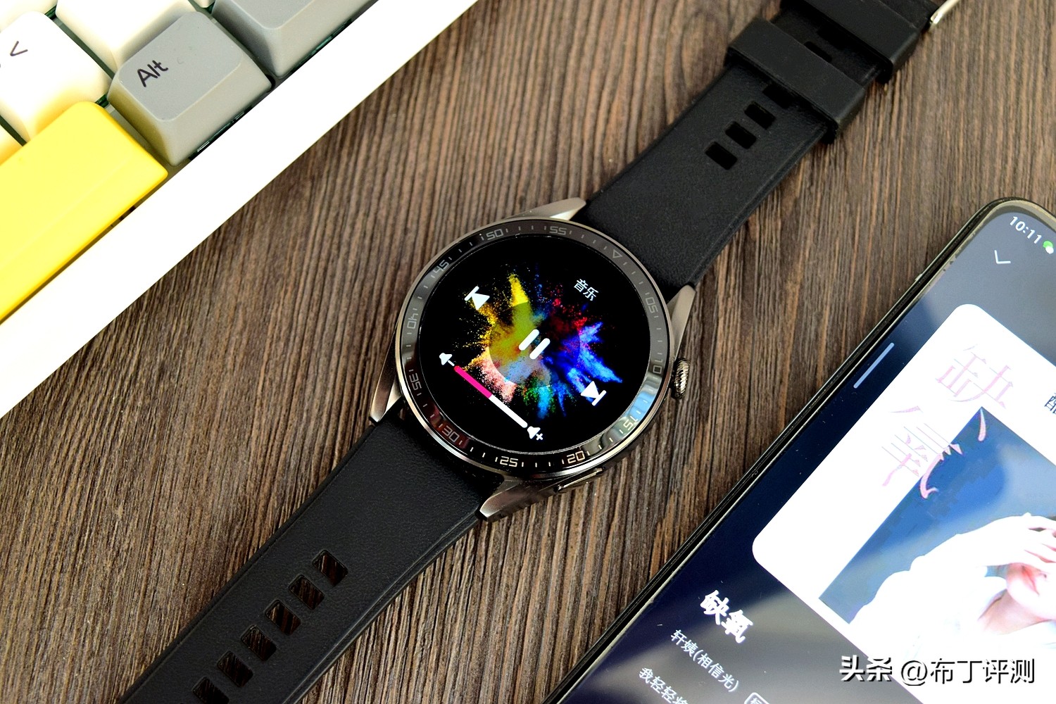 华为手表和荣耀智能手表哪个好,华为手表智能手表