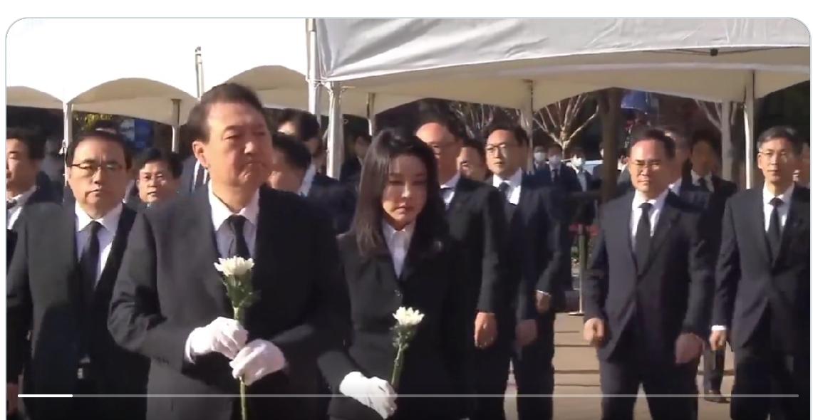 韩国第一夫人金建希与拜登,拜登访韩金建希完整版