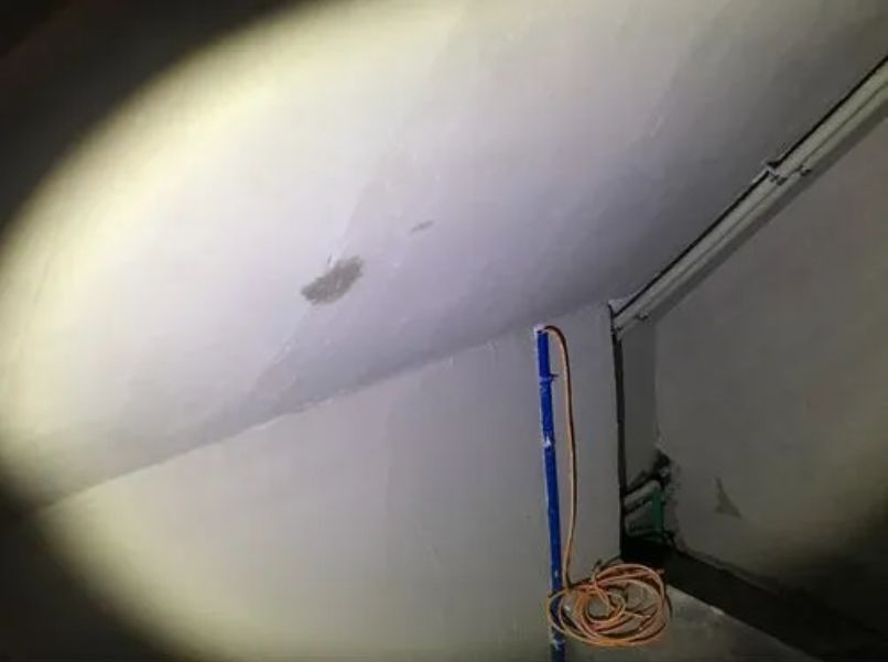 阁楼打孔切割,阁楼屋顶坏了怎么修补