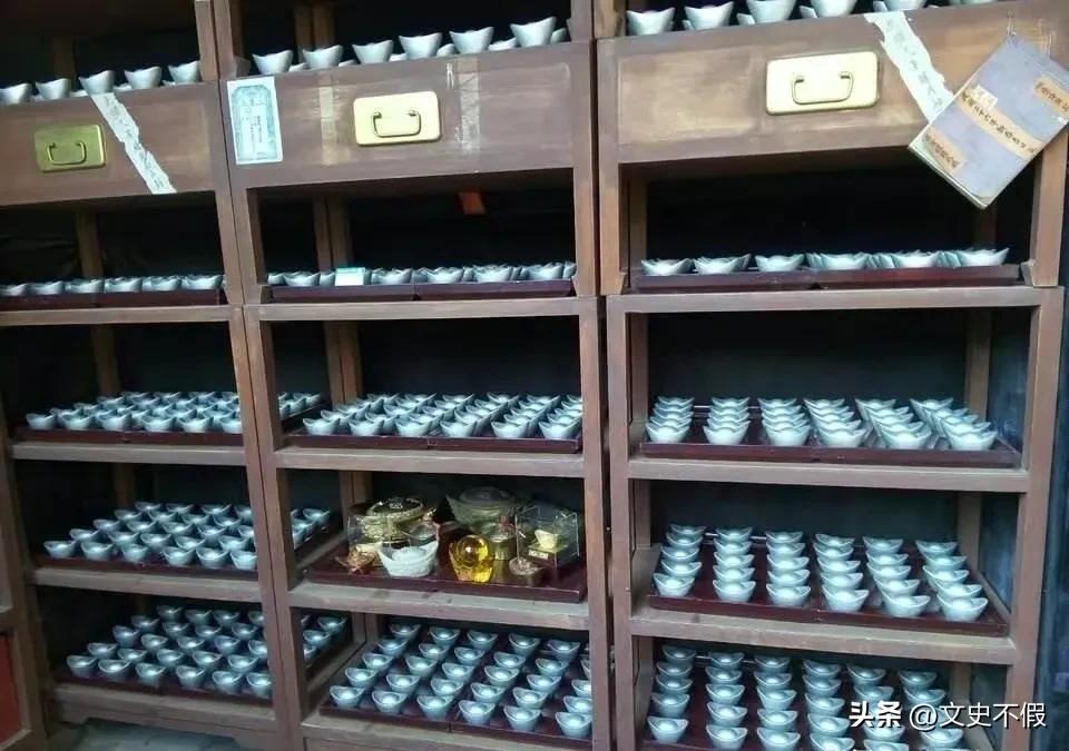 乔家大院乔致庸进银库推倒银子,乔家大院乔致庸全集