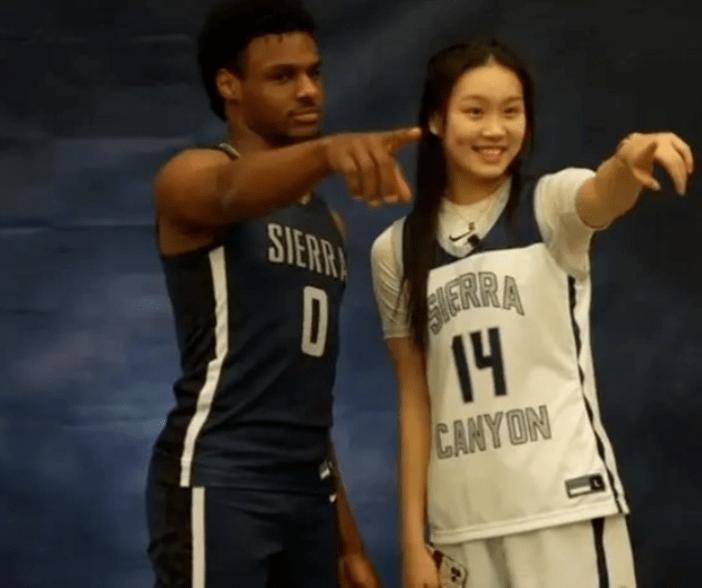 女篮颜值天花板李梦,女篮王思雨成长之路