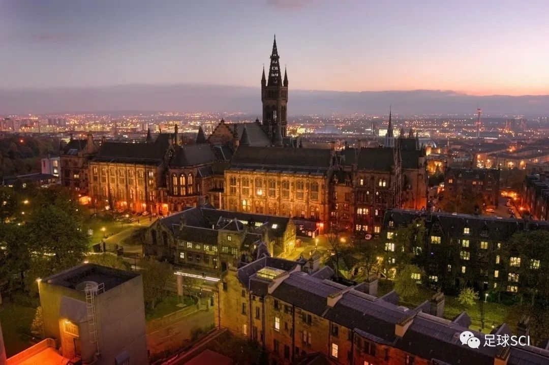 浮沉于巨浪中的“黑猫”桑德兰，在漫长的季节里向上活着