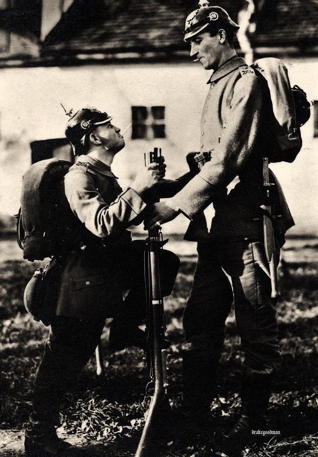 【晚清*楼青**秘影】*楼青**女丰乳肥臀，媚态撩人，风情尽显！