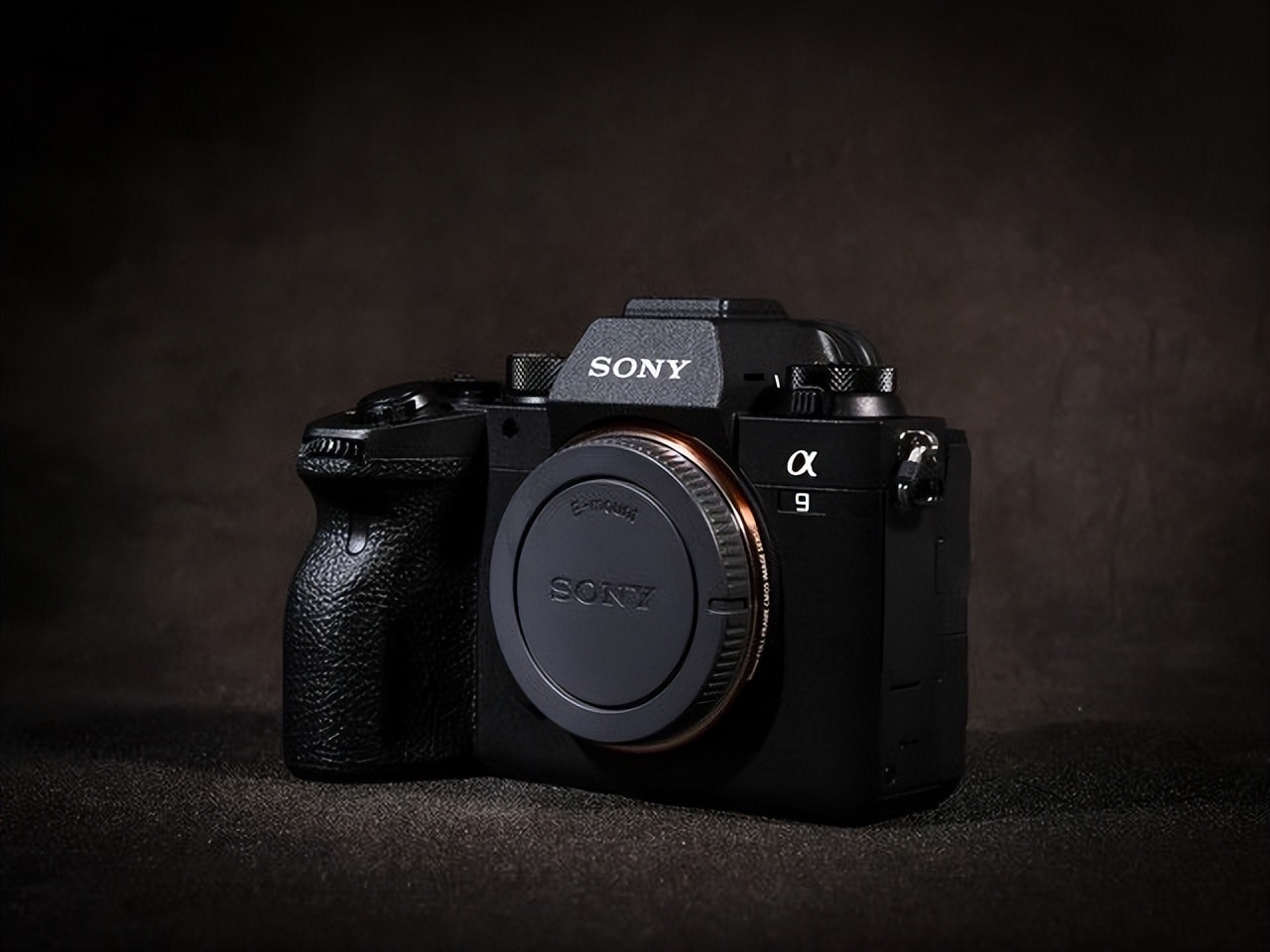 索尼微单好还是尼康微单相机好,索尼微单和佳能m50微单哪个好