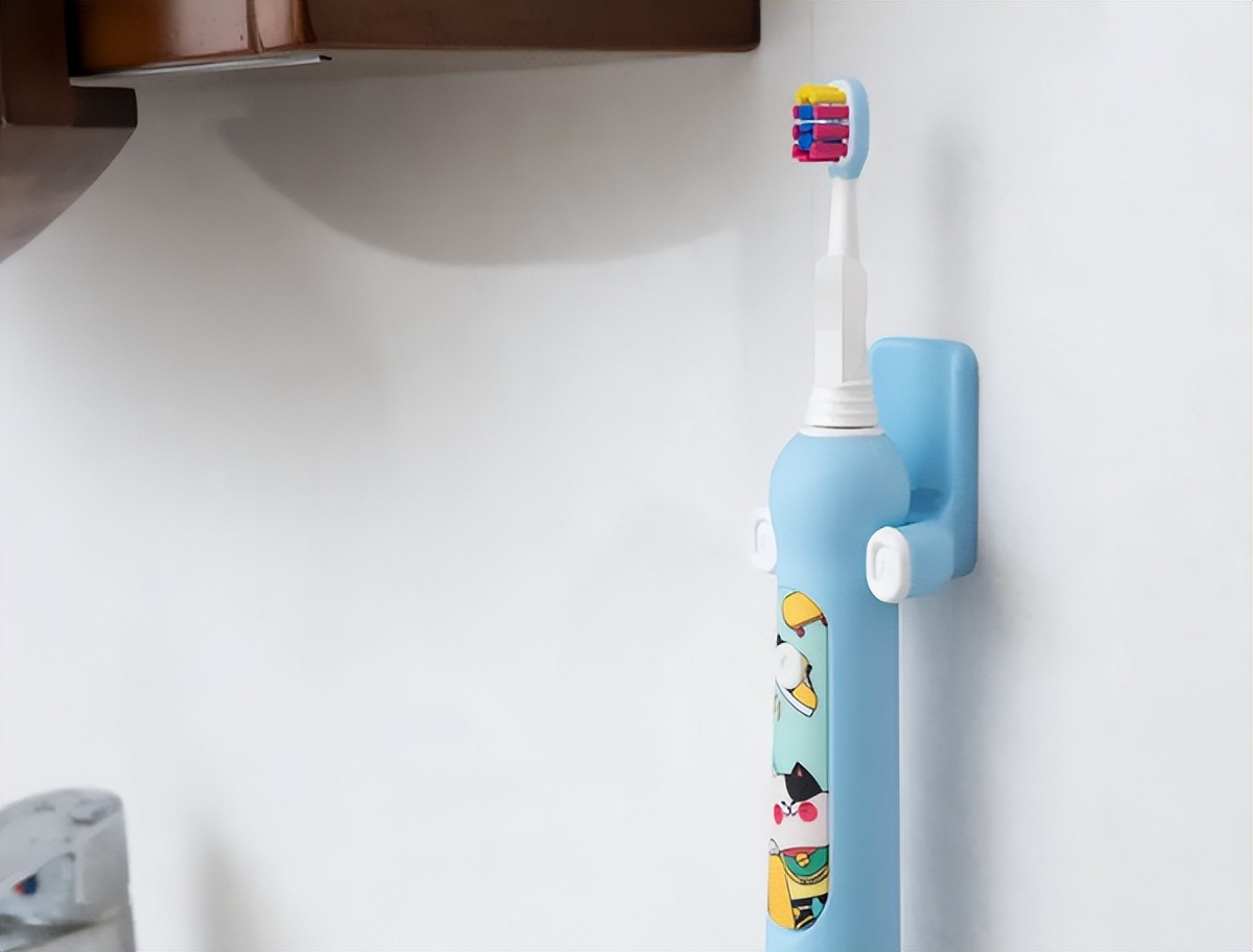 长期使用电动牙刷有什么危害,劣质电动牙刷的危害