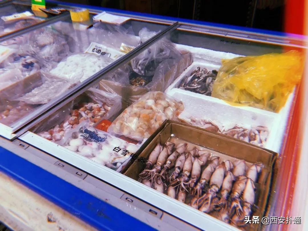 西安曲江哪里有大型批发菜市场,深夜西安十大农贸菜市场