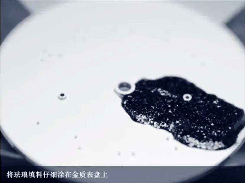 百达翡丽150万的表,假表价值十亿