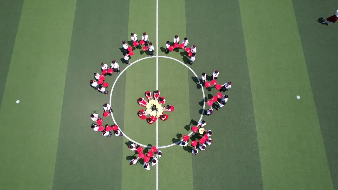 娴庡崡浜插瓙鍏竴,娴庡崡甯﹀瀛愯繃鍏竴