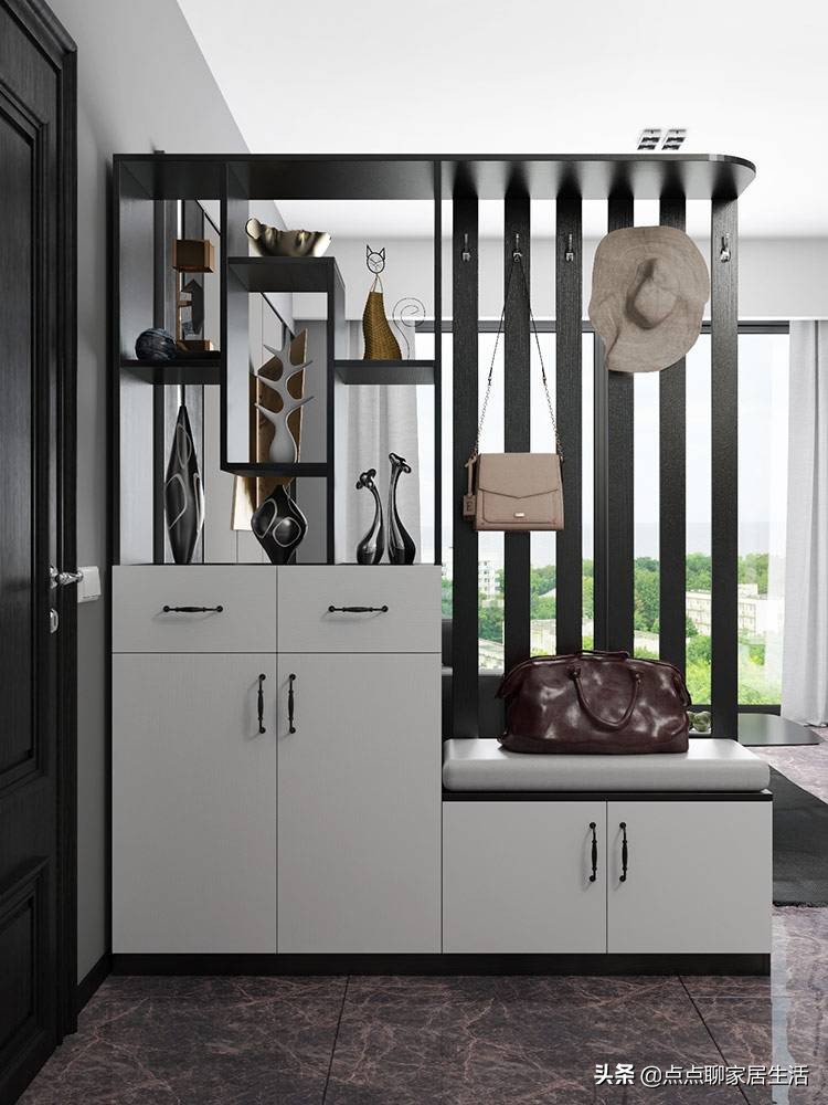 入户门对着窗户如何化解,入户门对客厅阳台真的是穿堂煞吗