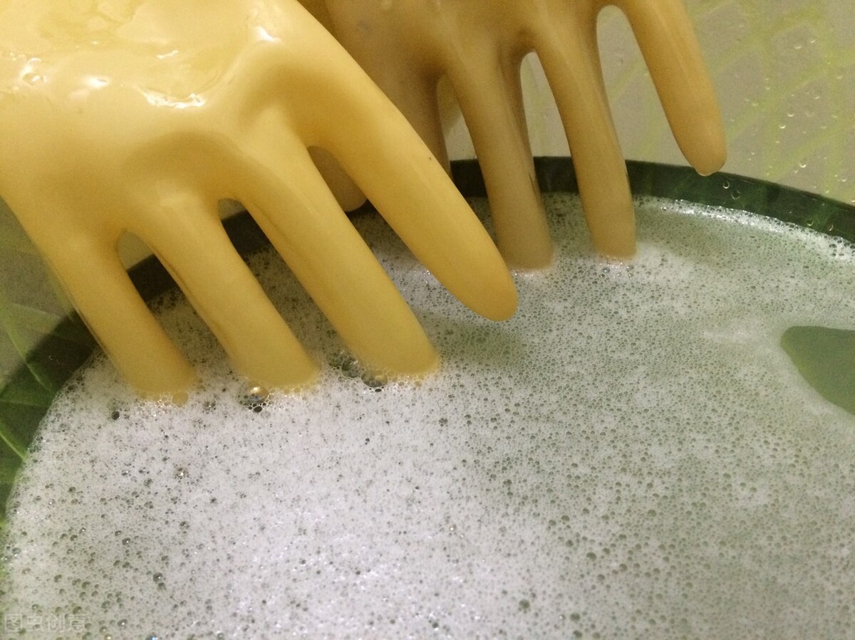 白糖和洗衣粉能解决什么难题,白糖倒在洗衣粉里有什么作用