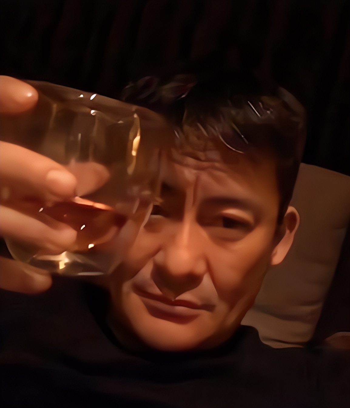 景岗山个人近照,景岗山年轻个人资料