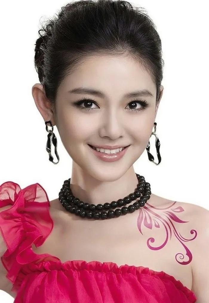 大s和汪小菲哪年结的婚,大s和汪小菲的十年婚姻