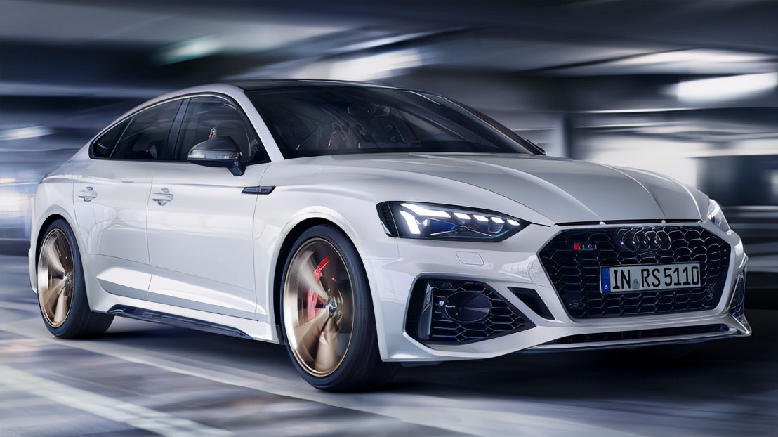奥迪rs5sportback测评,奥迪rs5sportback什么颜色最好看