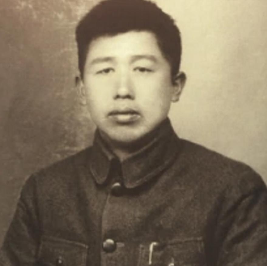 1983年,王平向中央提出退休请求,*小平邓**拒绝:现在还不到时机