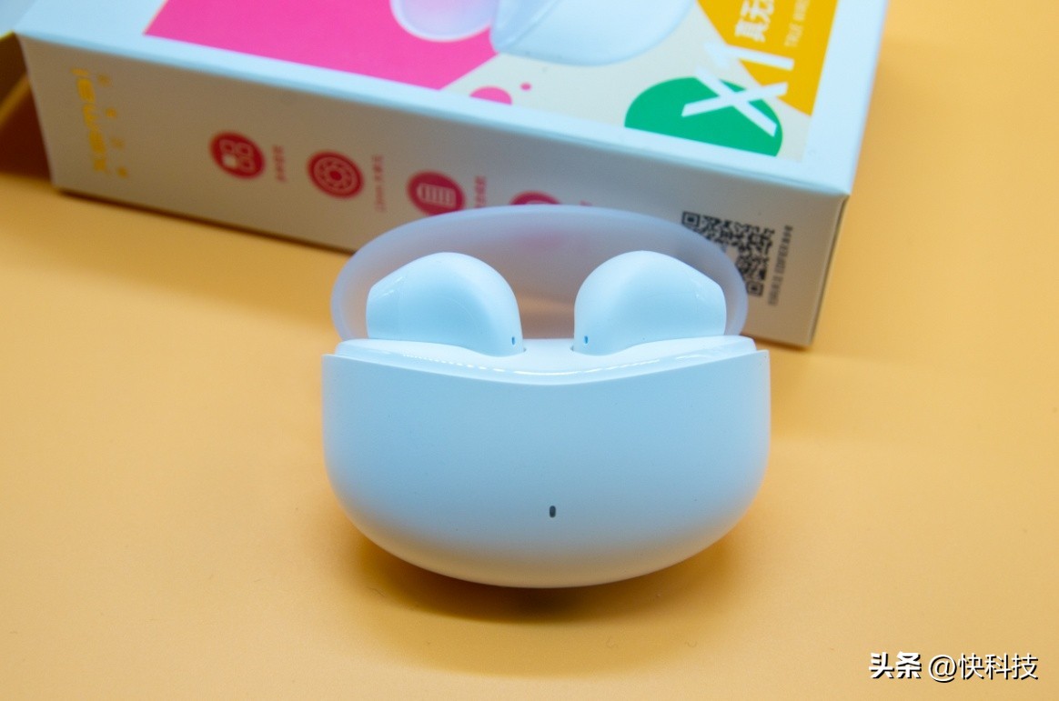 漫步者蓝牙耳机x1跟x2哪个好,百元内无敌蓝牙耳机评测