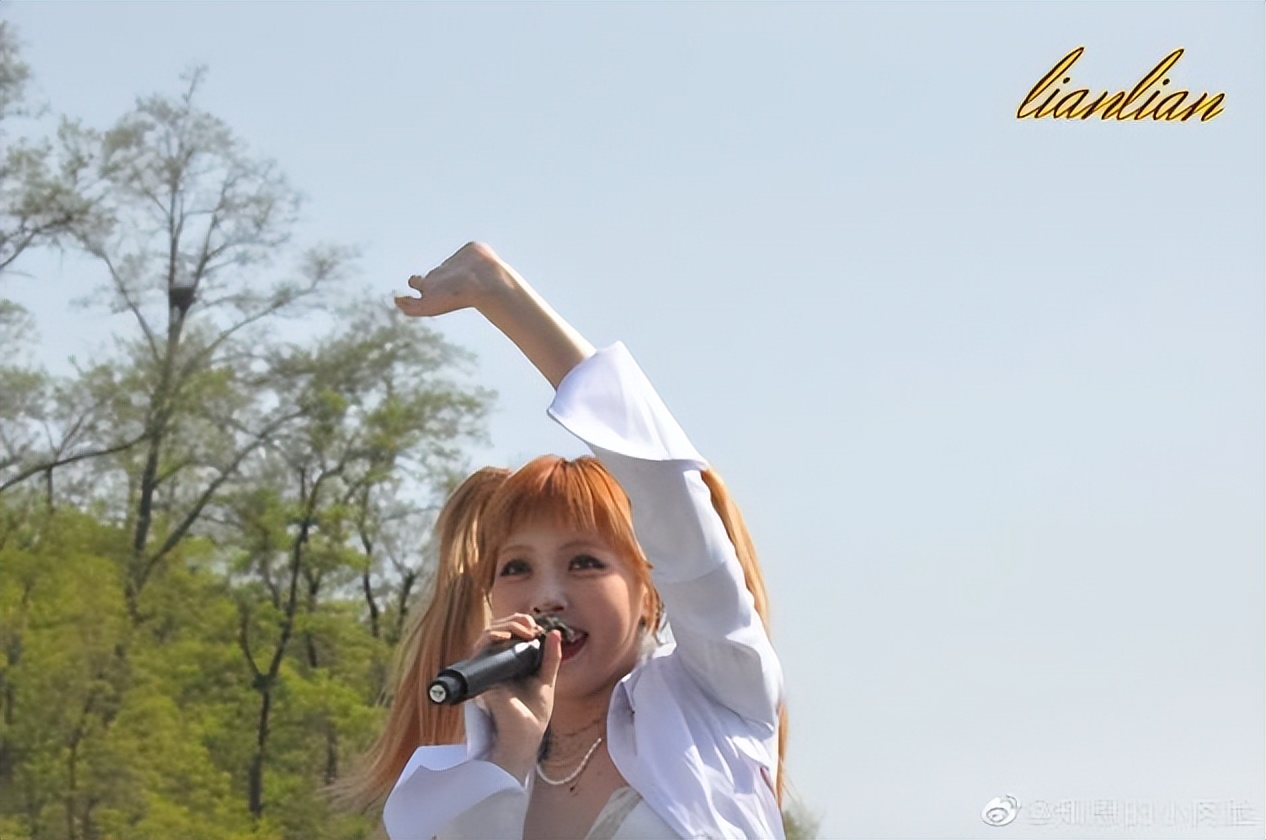 韩国女星近期着装精选,韩国女星着装惹争议