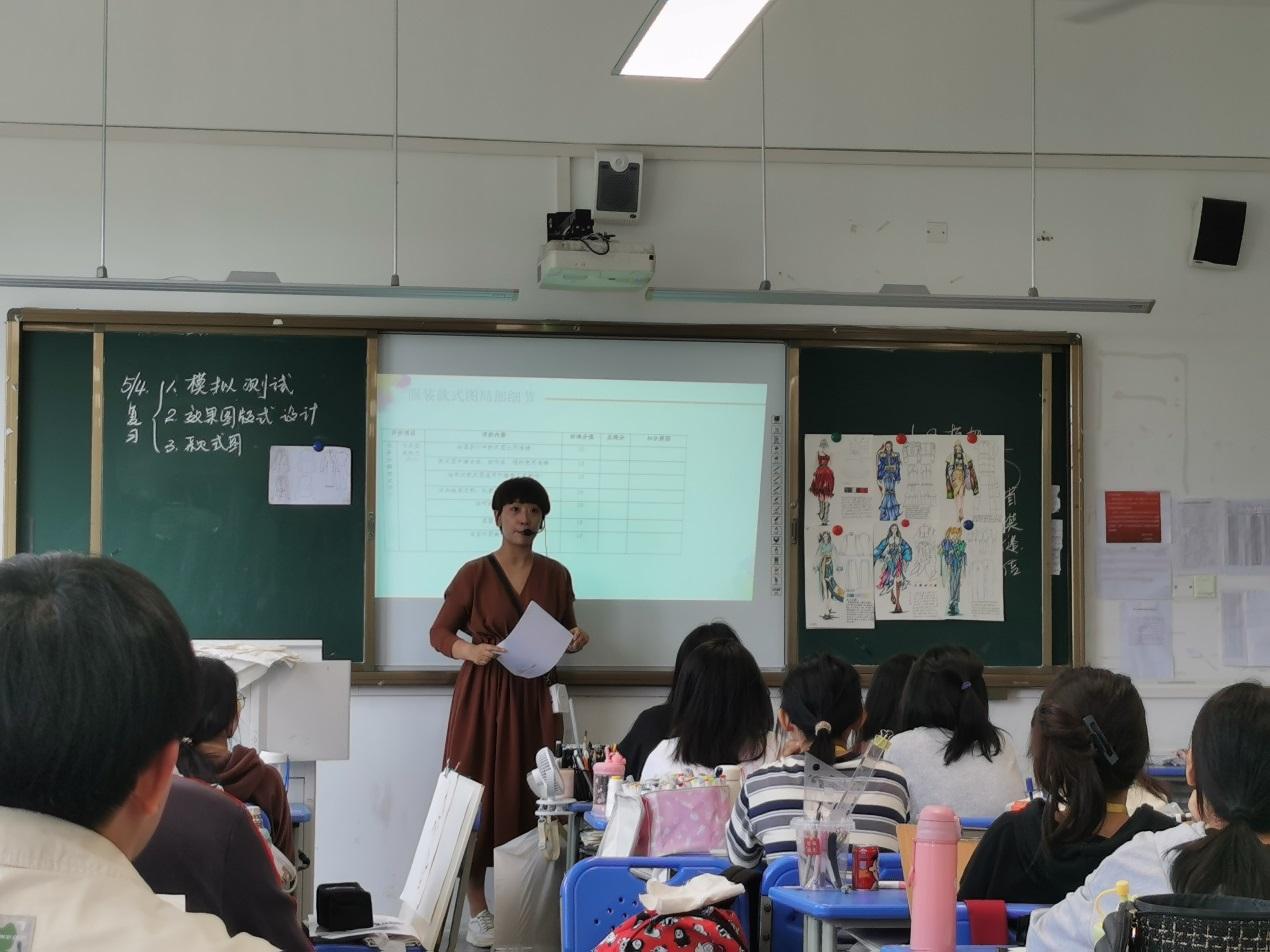 合肥工业学校：*党**建引领，谱写职教高考新篇章