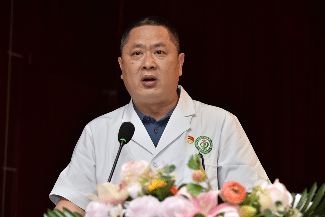 庆祝512国际护士节暨表彰大会,医院召开512护士节表彰大会