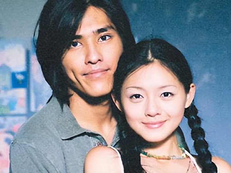 大S彻底翻车？花汪小菲钱买再婚用品，最后的体面被撕碎