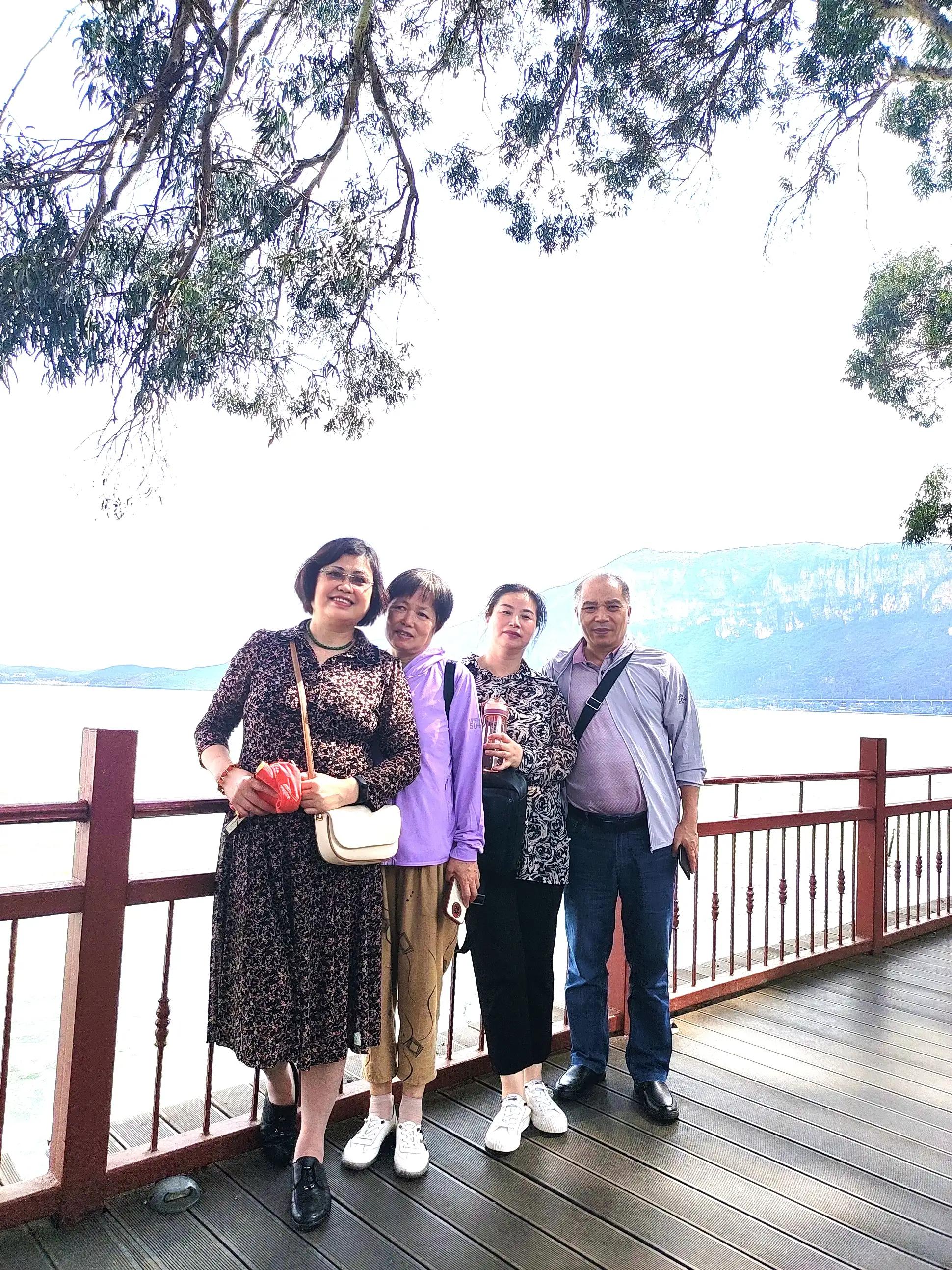 云南大理丽江自由行好还是跟团好,大理丽江4天旅游跟团