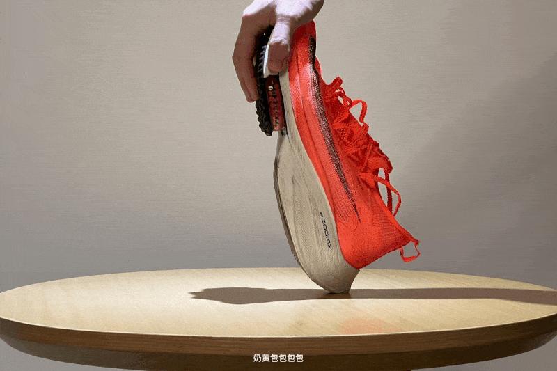 马拉松碳板鞋优势,马拉松next2碳板zoom竞速跑鞋