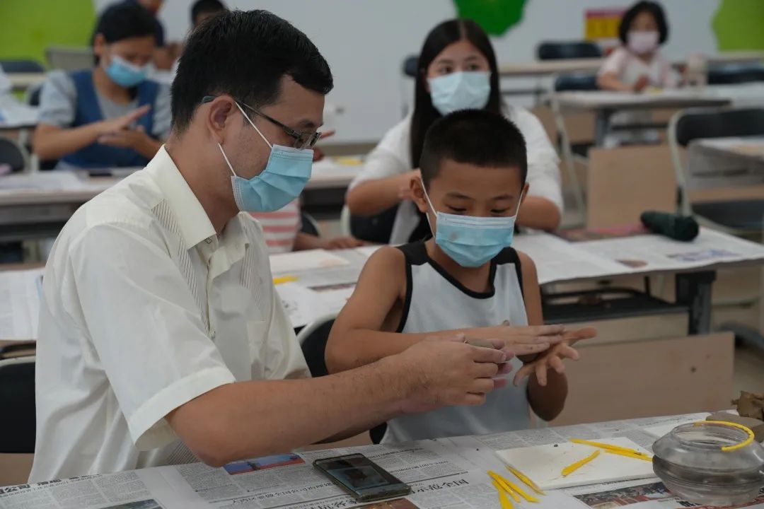 光明附近坐地铁好玩的景点,光明必去十大景点有哪些