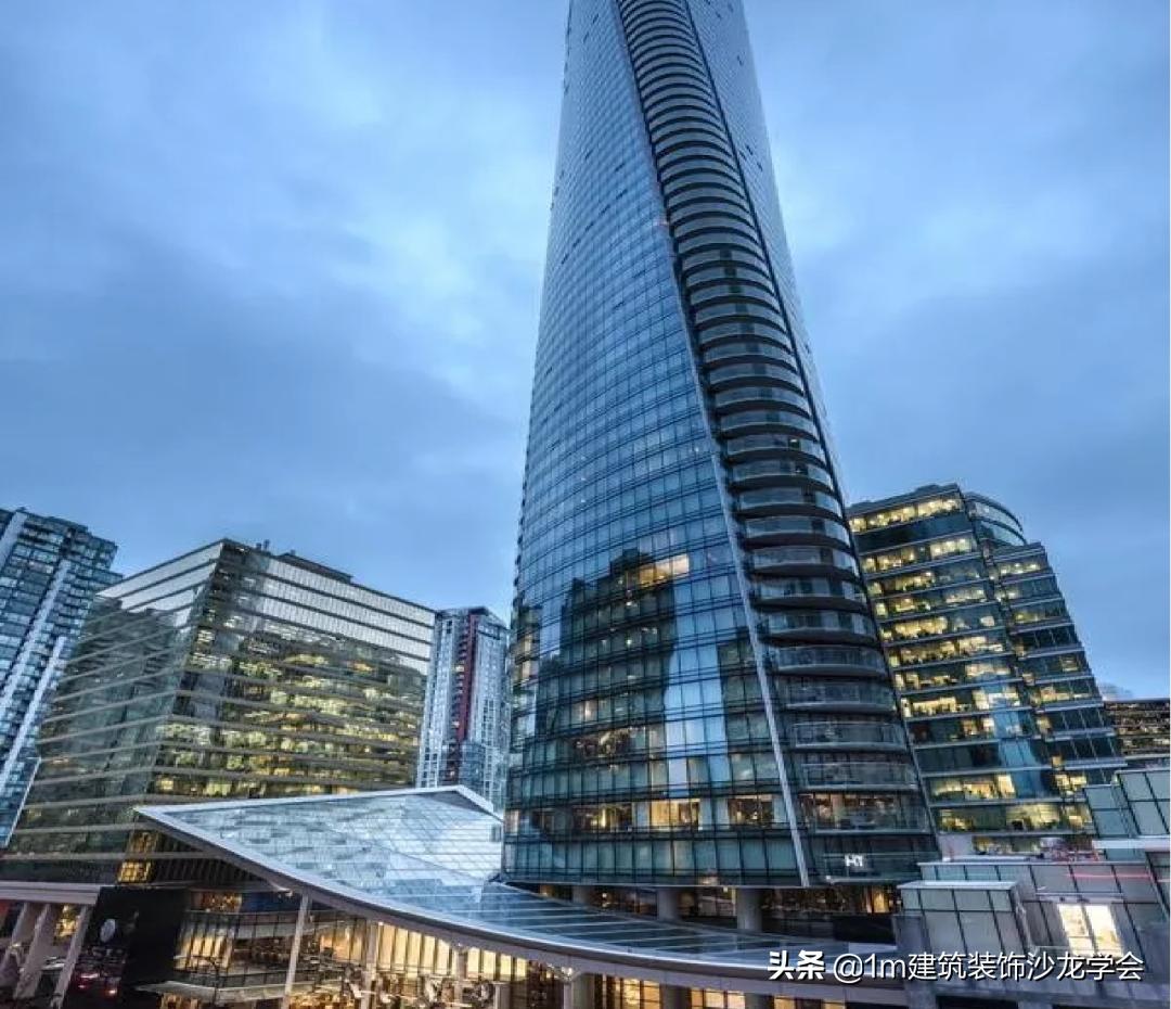 玻璃和玉石材质有什么区别,透光玉石玻璃是什么