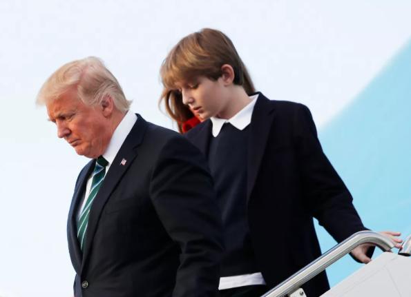 特朗普巴伦小时候,特朗普小儿子巴伦近照