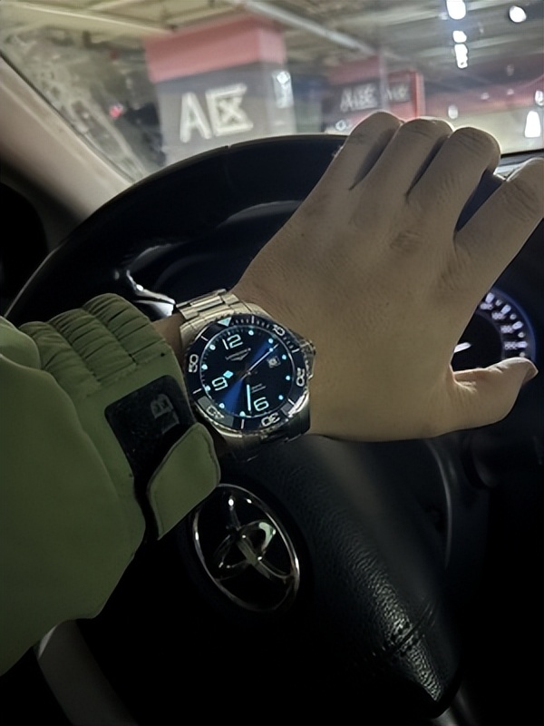 浪琴康卡斯和雷达,浪琴手表和浪琴康卡斯的区别