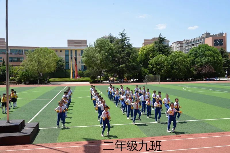 青岛市城阳区第二实验小学向阳花,城阳实验二小形体操