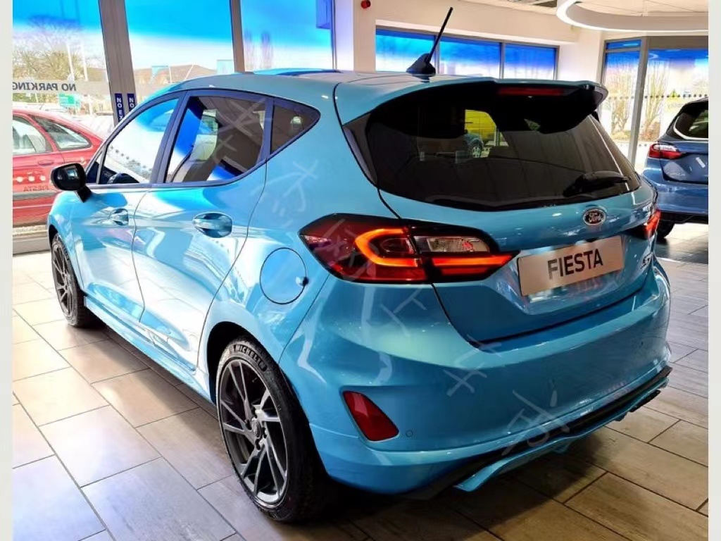 福特嘉年华三厢自动时尚型发动机,最新版福特嘉年华1.5手动挡运动版