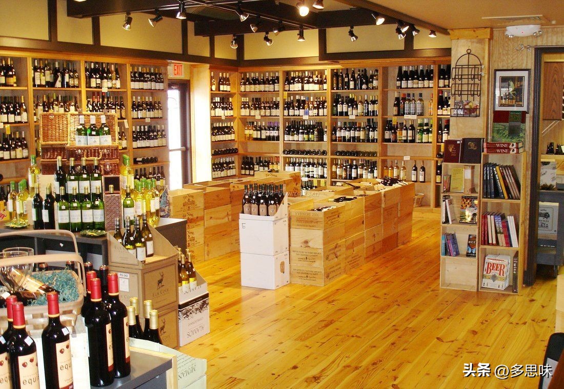 路边的烟酒店看起来没生意,街边冷清的烟酒店到底靠什么赚钱