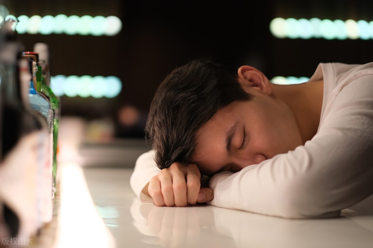 如何做蜂蜜茶解酒最快窍门,解酒什么蜂蜜最有效快一点