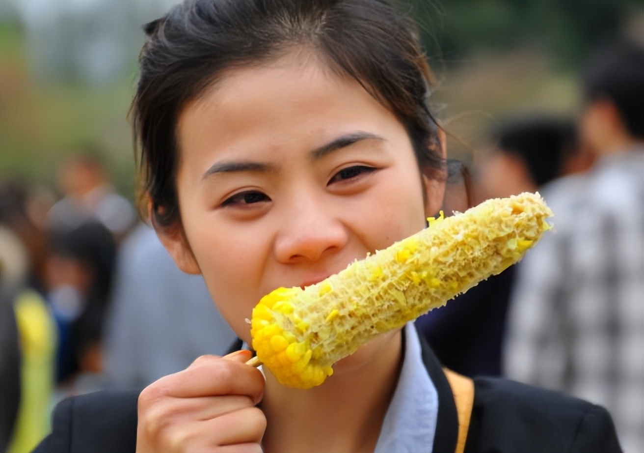 甜玉米糯玉米哪个适合糖尿病人吃,妊娠期糖尿病甜玉米还是糯玉米