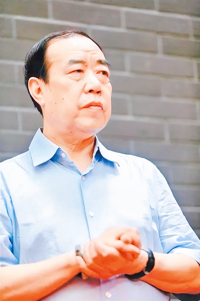 贾平凹:人性的海洋,天性、秉性与习性的交汇