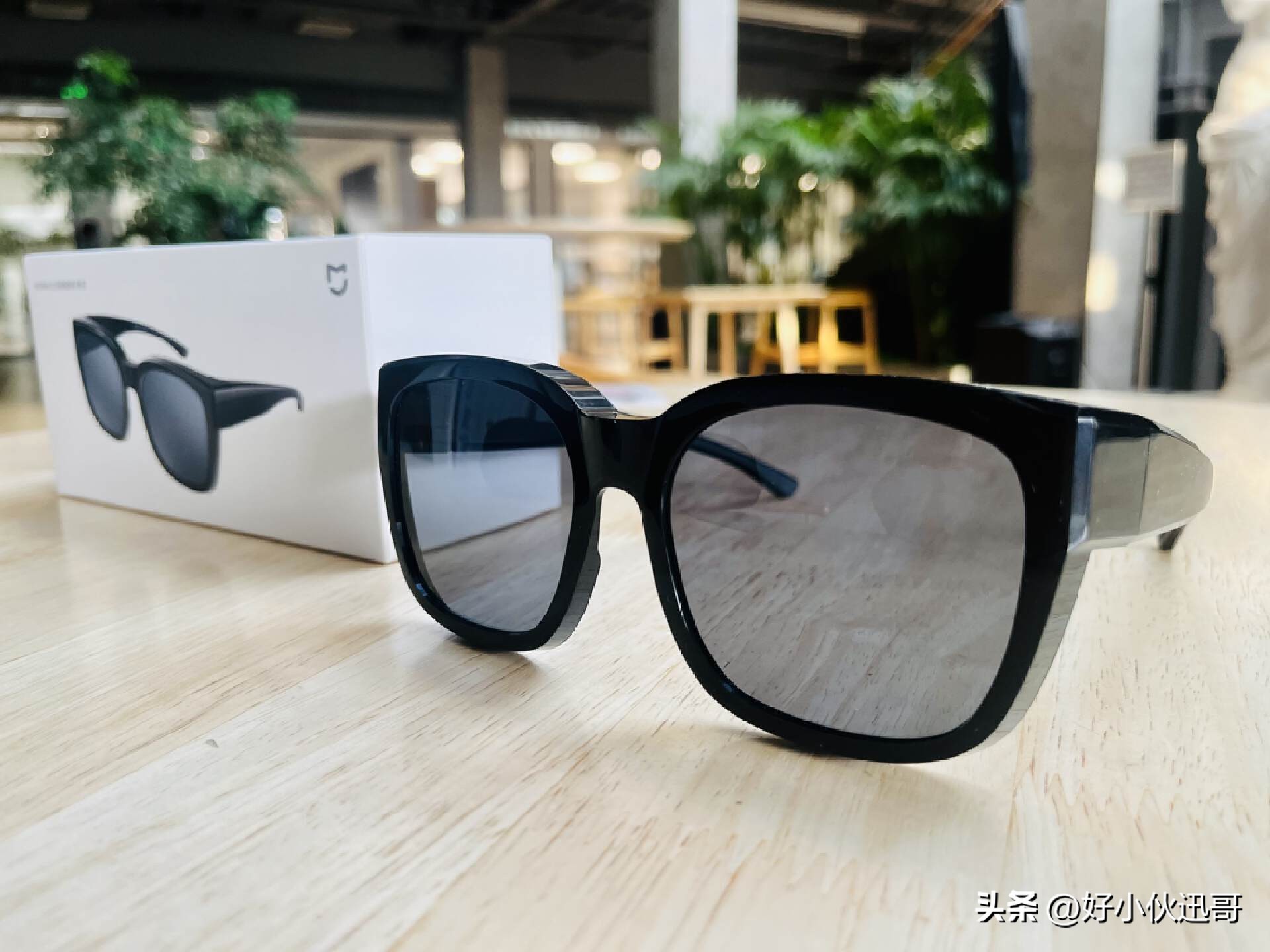 米家太阳镜套镜,米家太阳镜和偏光镜有什么区别