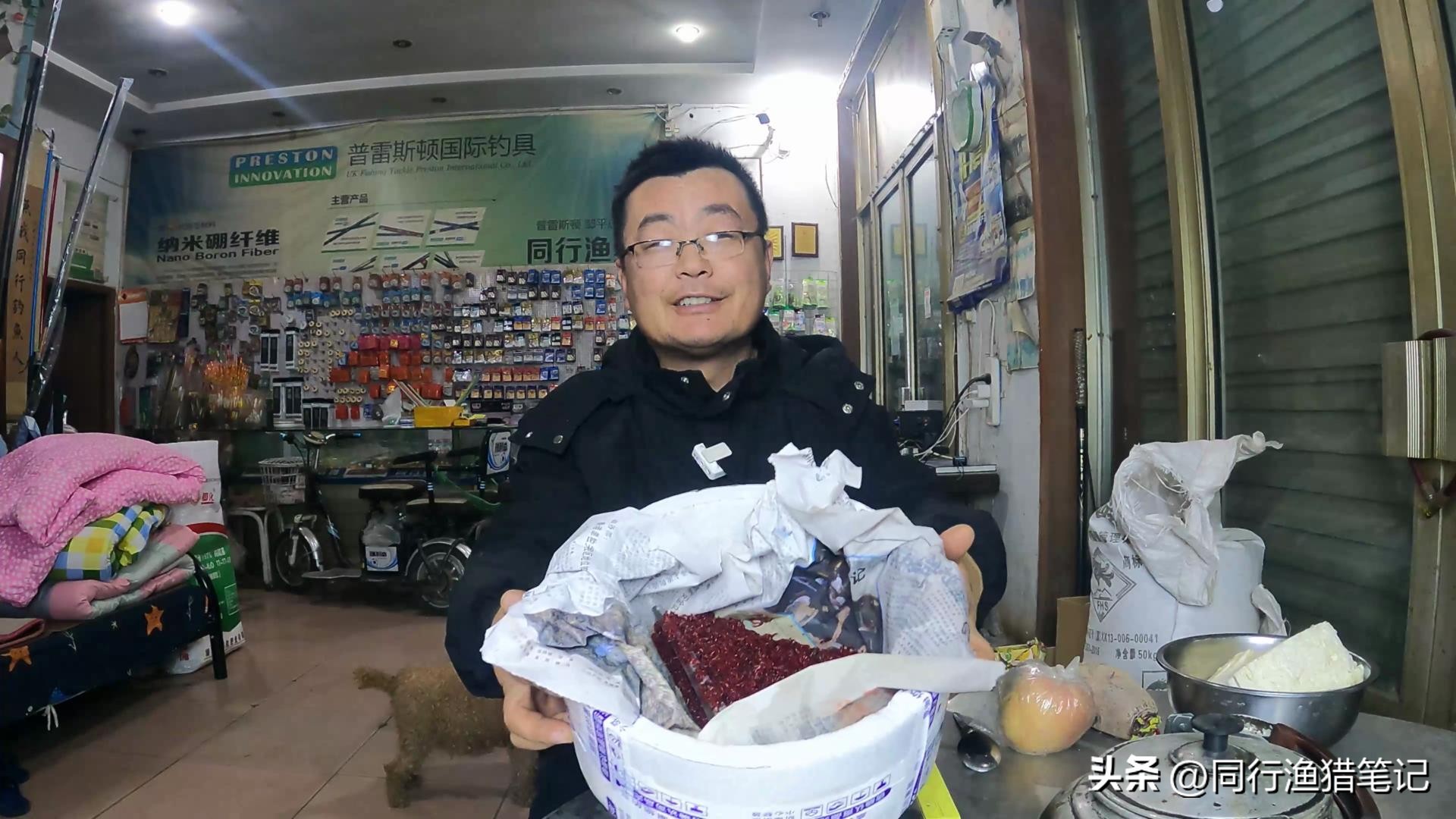 2斤红虫的保存方法,红虫子应该如何保存鲜活