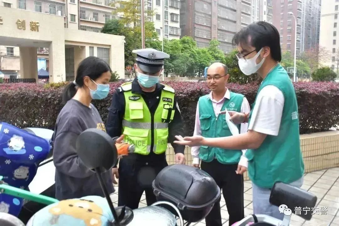 三个表率模范机关创建内容,市交通执法大队先进单位主要事迹