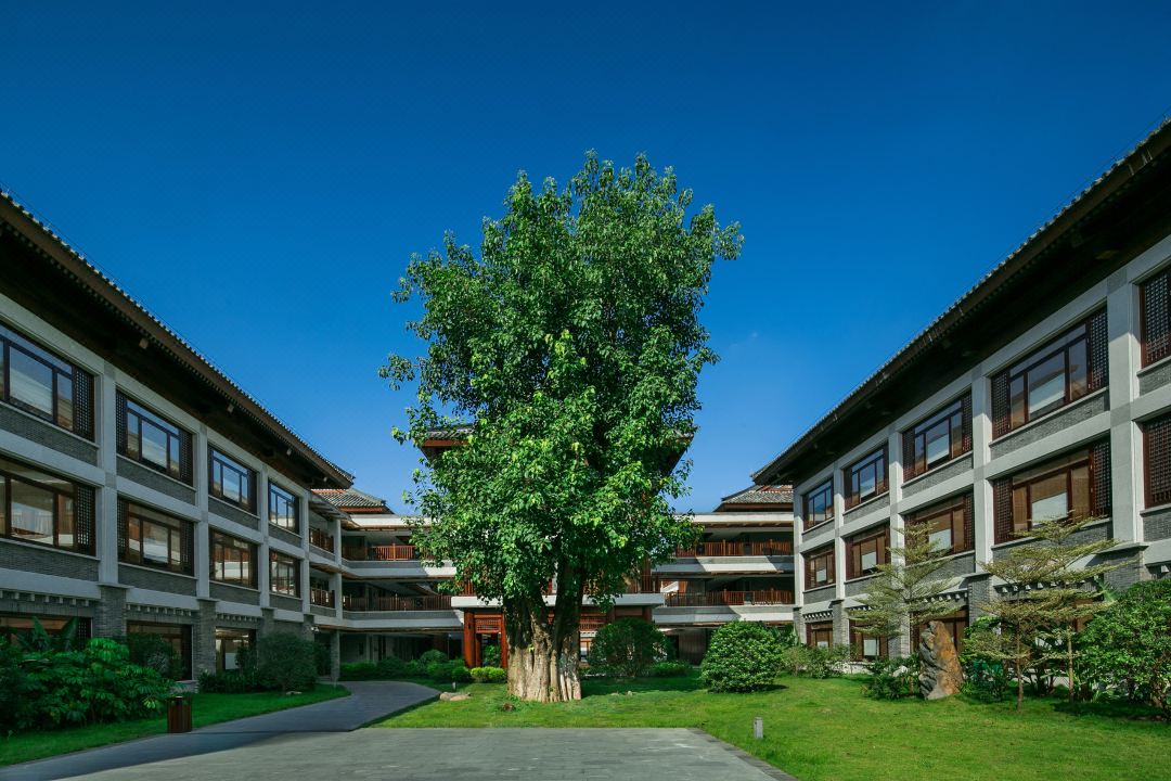 广东最值得推荐的温泉度假村,广东第一峰温泉是真温泉