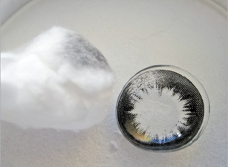 美瞳真的是暴利行业吗,央视曝光眼镜暴利价格