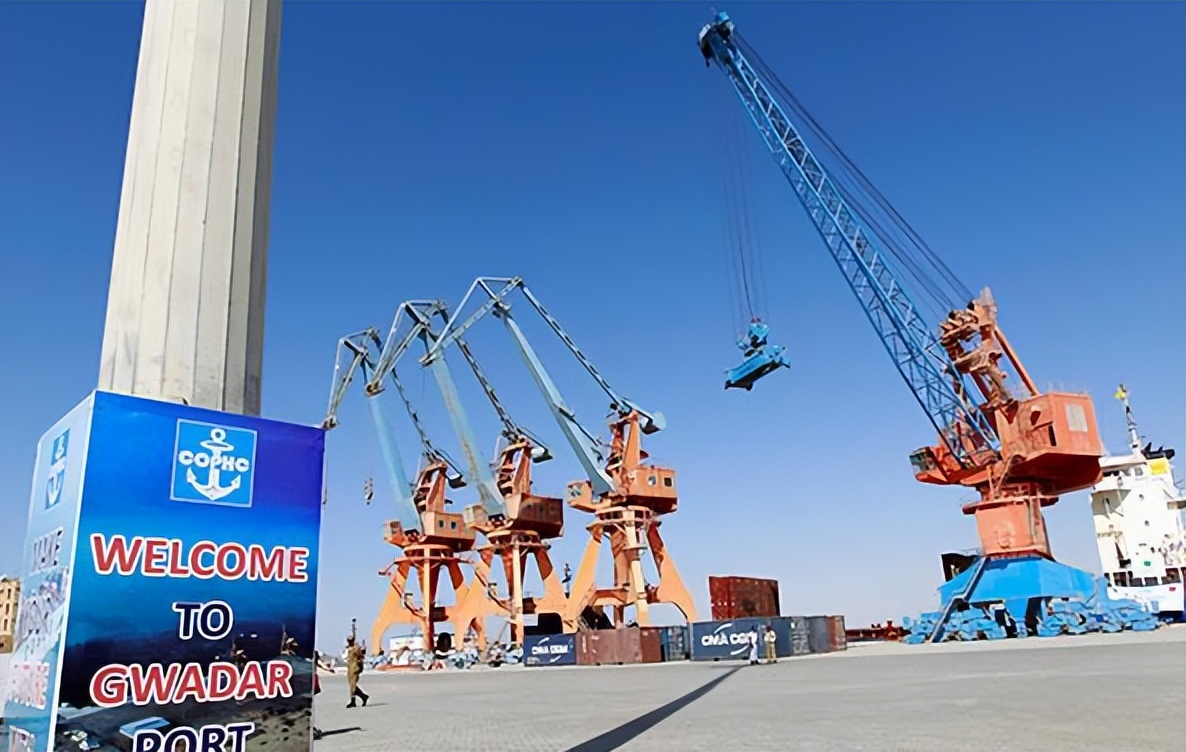 巴基斯坦想买中国辽宁舰吗,巴基斯坦媒体报道中国航母