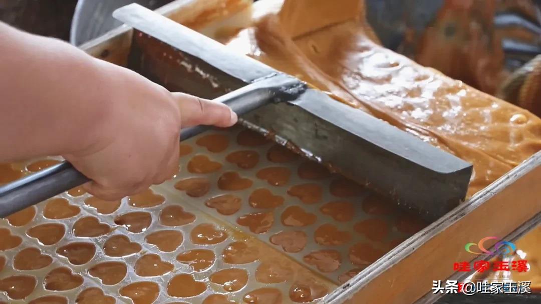 红糖糍粑体验,正宗红糖熬制