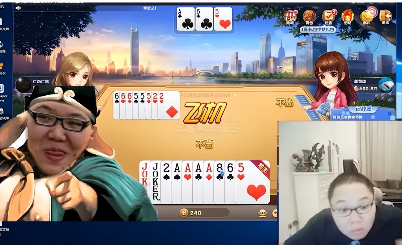 小超梦玩游戏收入,小超梦视频斗地主