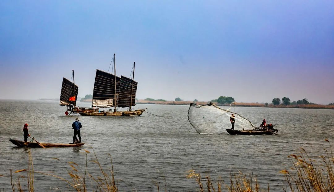 这个生活很慢,美食“泛滥”的小城藏不住了