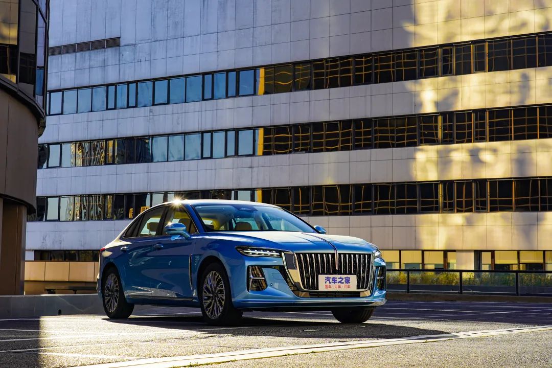 红旗h51.5t顶配混动多少钱,红旗h5油电混动售价多少钱