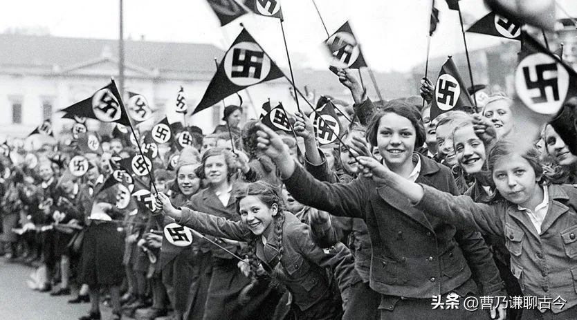 工业心理学家朗特里提出什么建议？管理者应接受教育系统看待世界