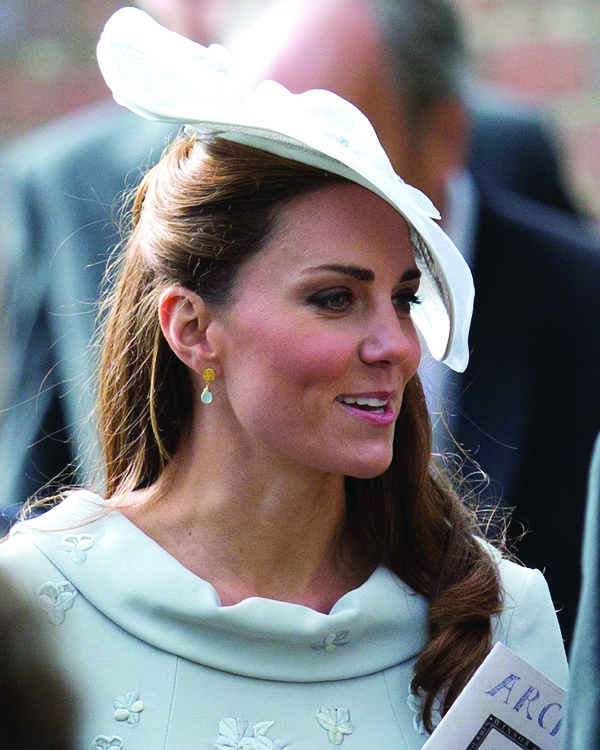 凯特王妃耳环推荐,凯特王妃的耳环是什么牌子